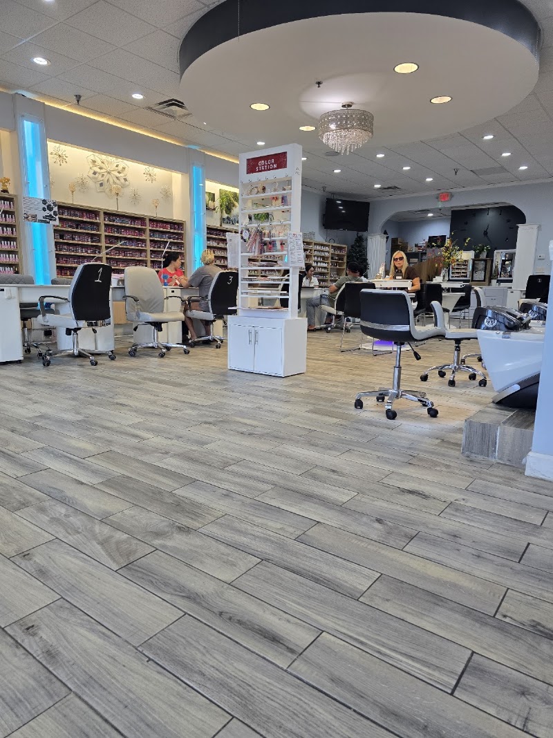 Star Nails & Day Spa, nail salon in Anderson, SC, photo 5 of 9